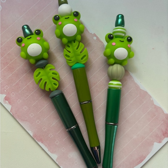 Colorful Pen - Picture 3 of 4